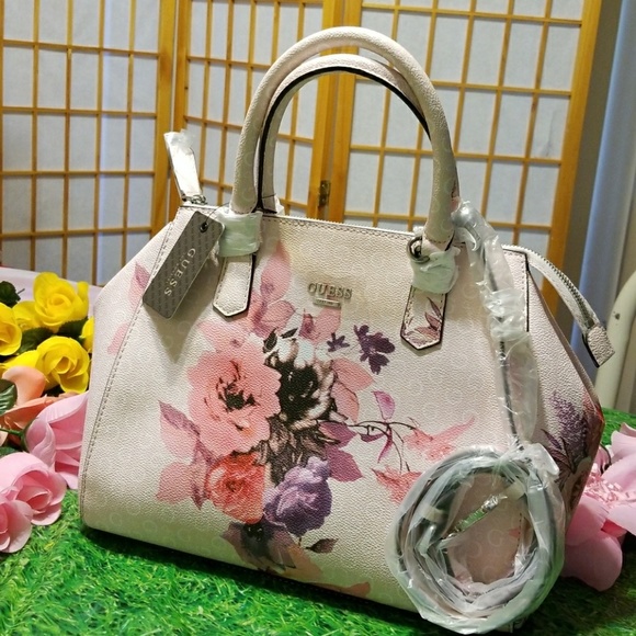 buy guess handbags